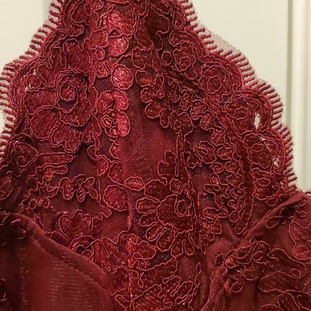 Dress - Picture 3 of 8